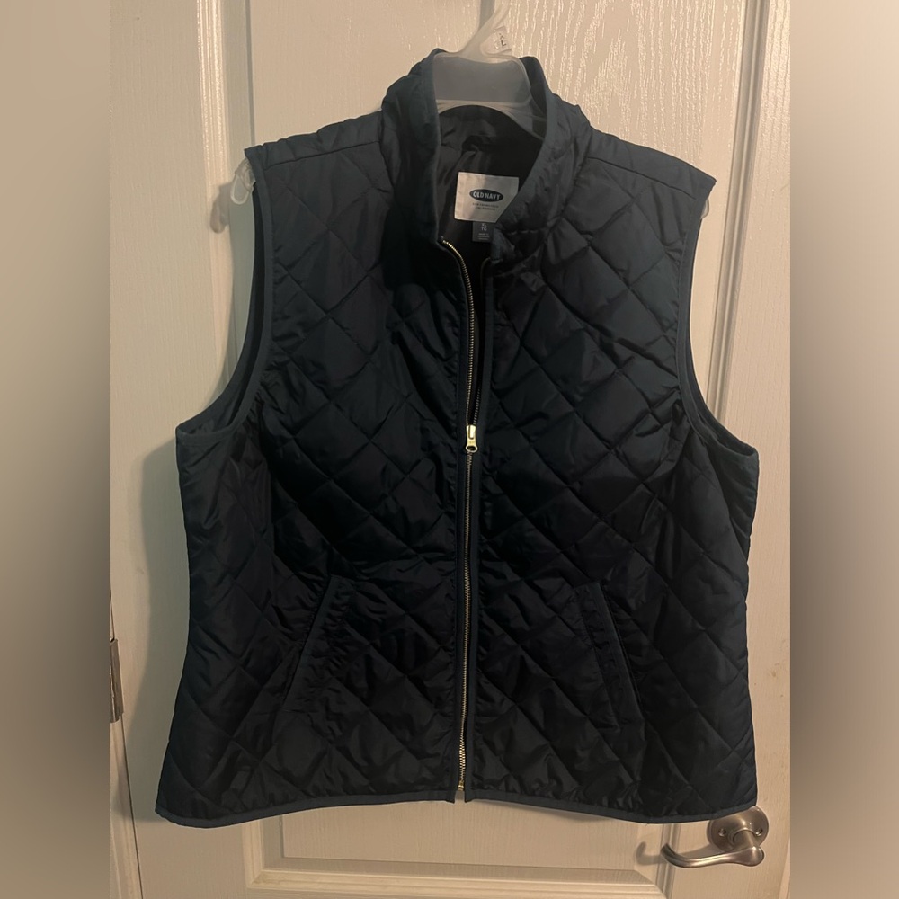 Women’s navy vest